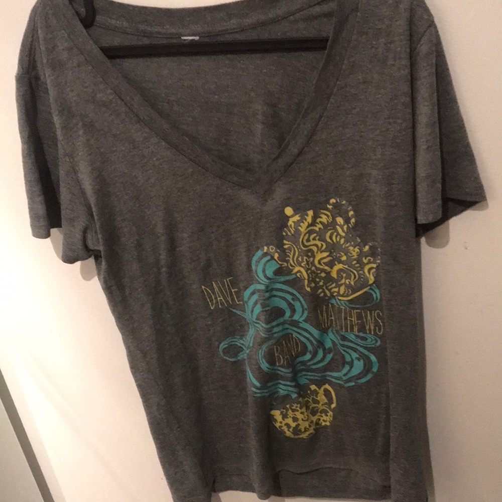 Dave Mathews Band v neck grey concert t shirt